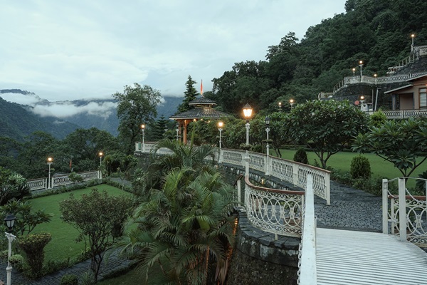 500 Hour Yoga Teacher Training